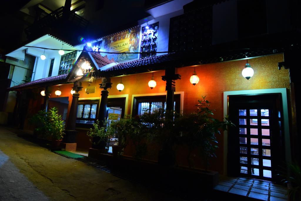 Kovalam Beach Hotel Dış mekan fotoğraf