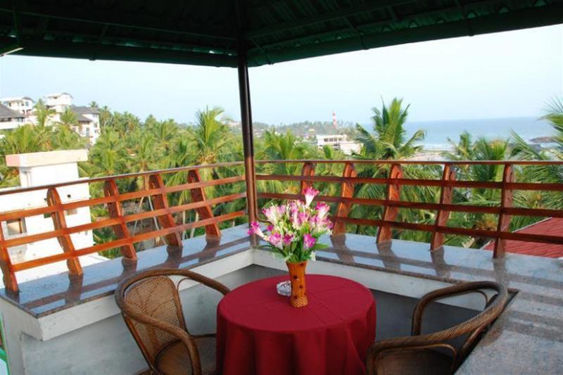 Kovalam Beach Hotel Dış mekan fotoğraf