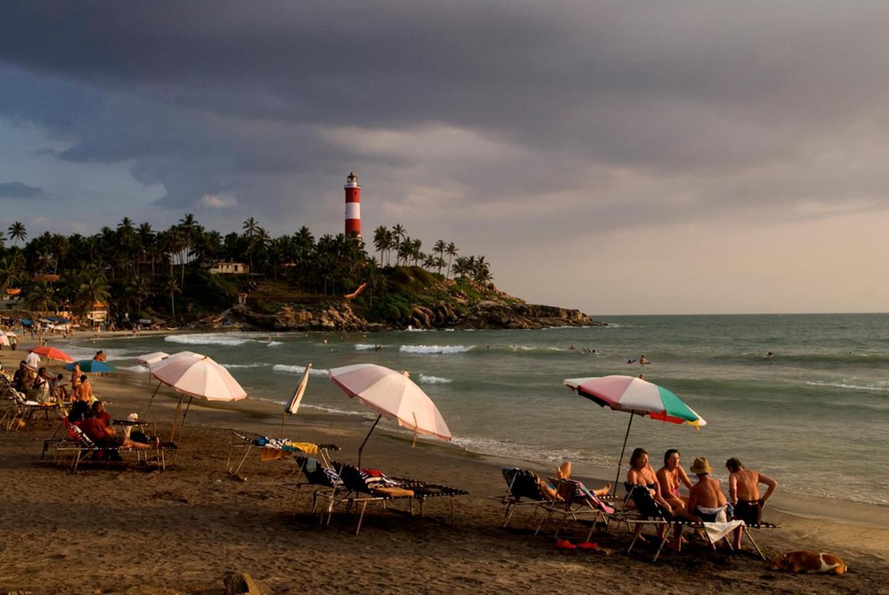 Kovalam Beach Hotel Dış mekan fotoğraf